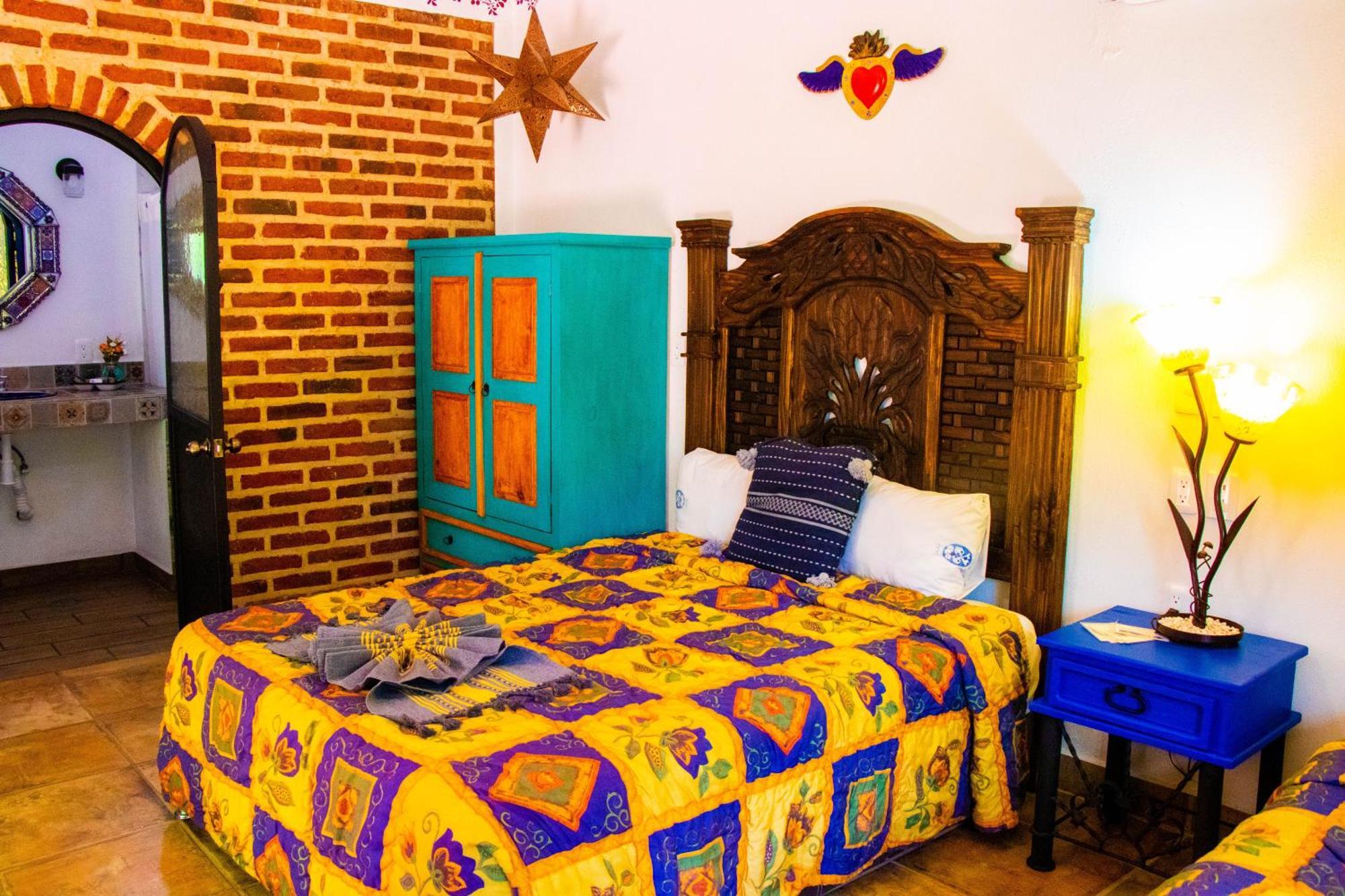 Posada Las Margaritas Tlaquepaque Esterno foto