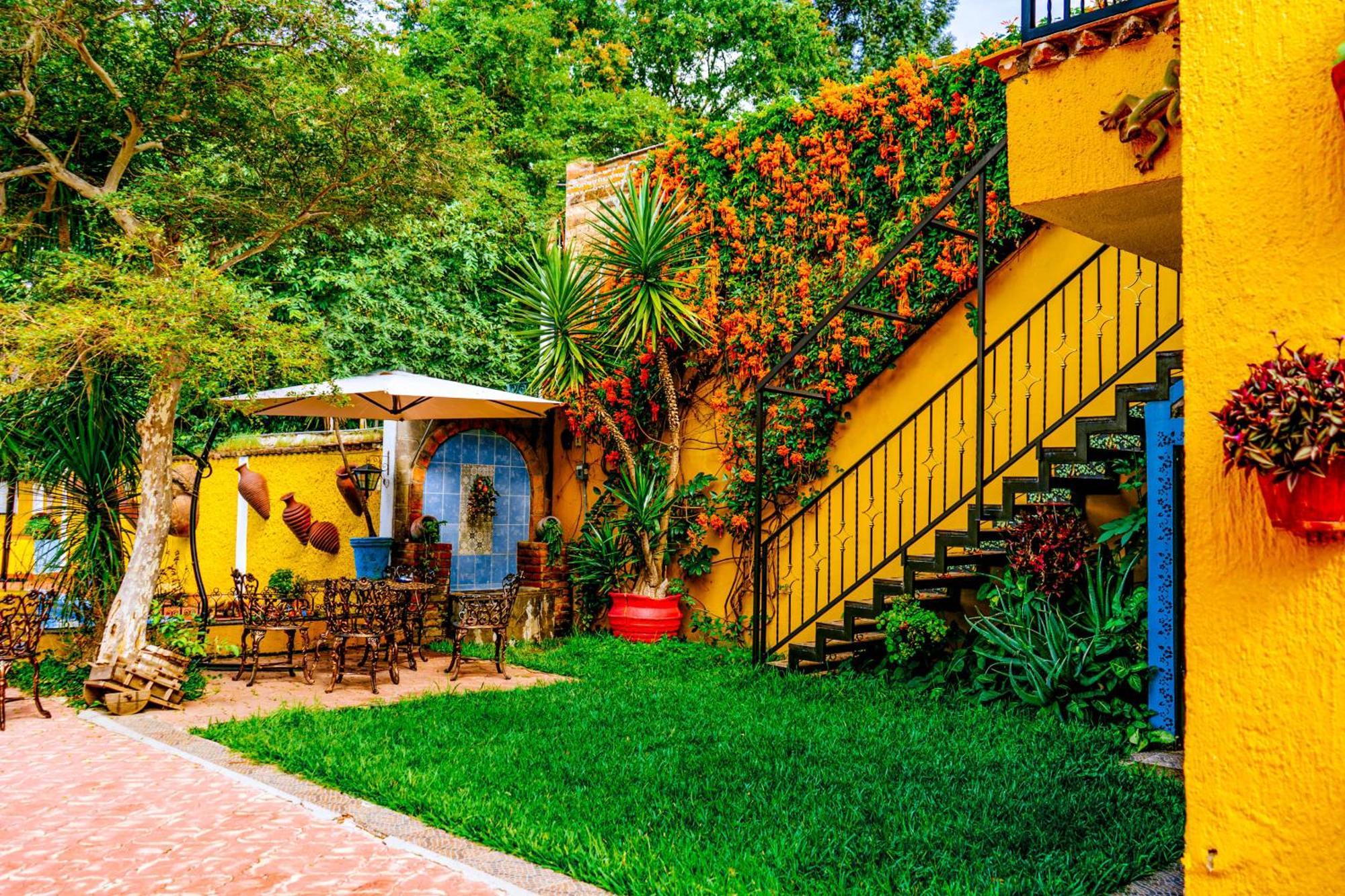 Posada Las Margaritas Tlaquepaque Esterno foto